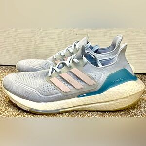 Adidas Women’s UltraBoost 21 Running Size 8.5 Halo Blue |FY0395|